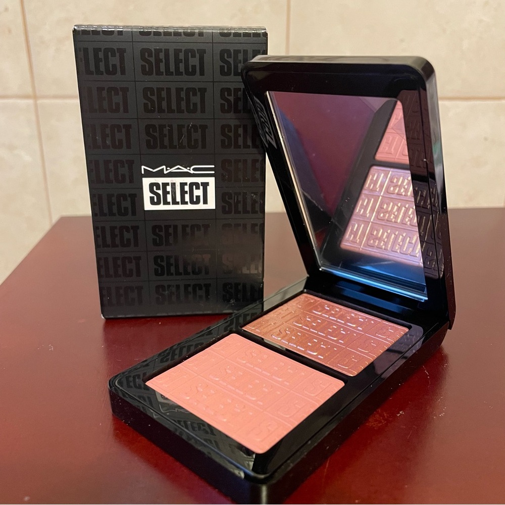 NIB MAC “SELECT 1” EXTRA DIMENSION SKINFINISH & BLUSH DUO Powder Bronzer 5g each